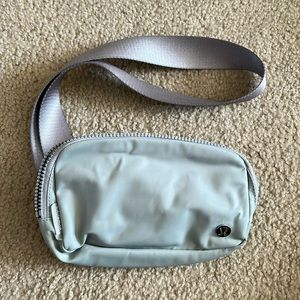 Lululemon standard belt bag silver